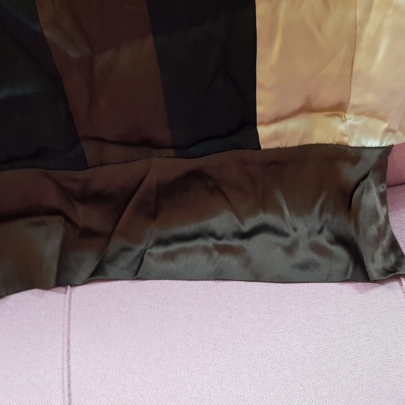 Bebe Silk Kimino Sleeved Blouse - Picture 8 of 10